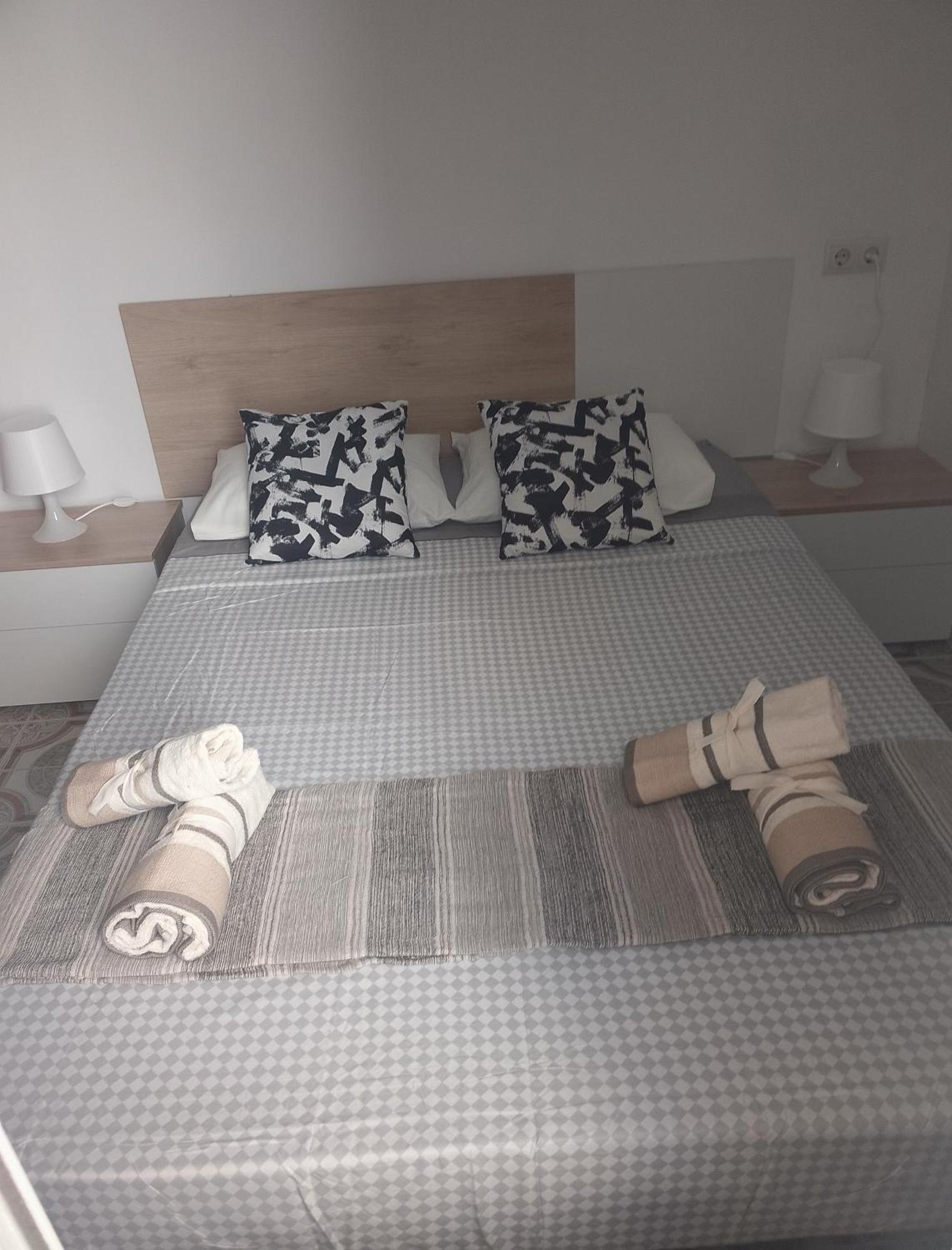 Malaga Center Rooms Exterior photo